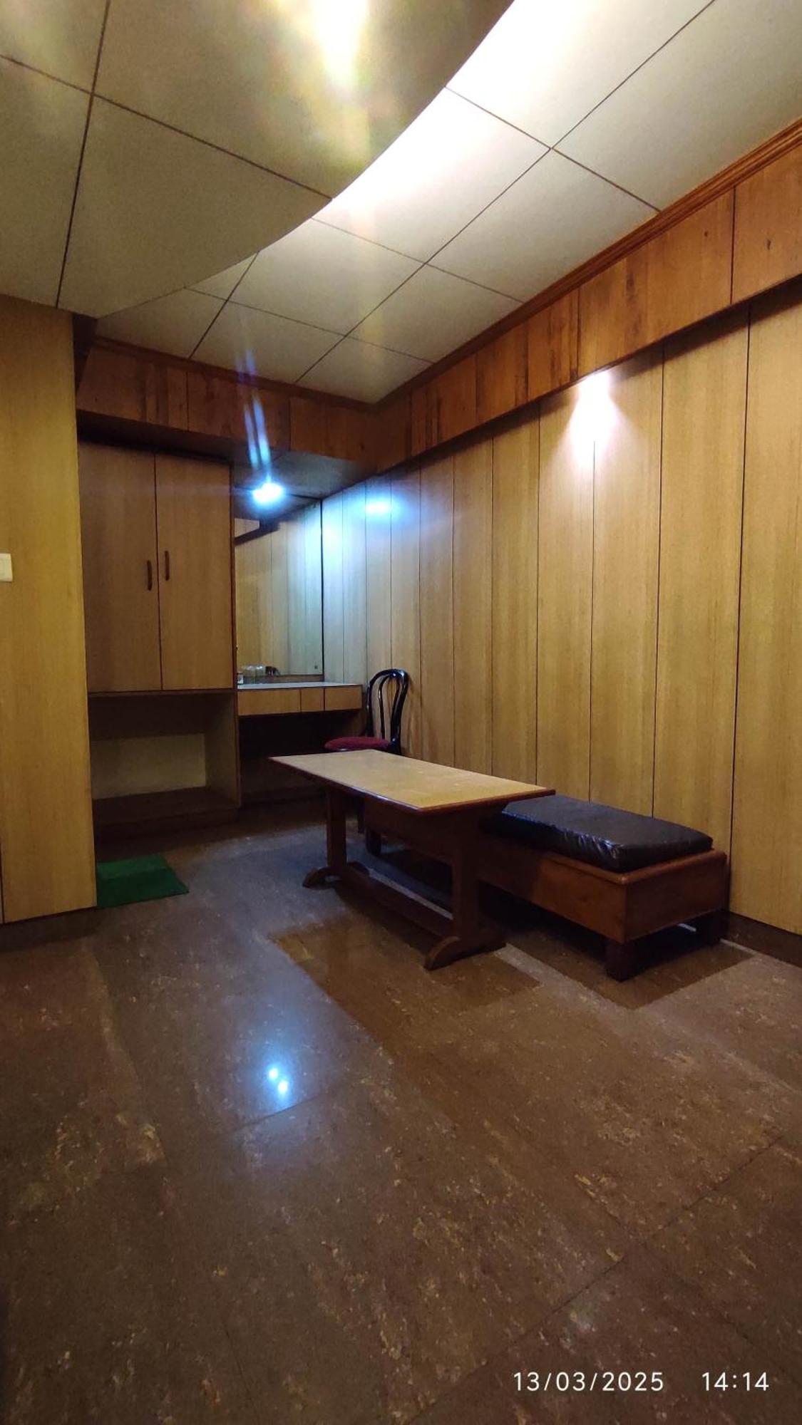 Baba Tourist Lodge Shillong Exterior photo
